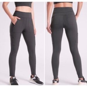 Athleta Headlands Hybrid Cargo Tight Pants Grey Women's Size 12